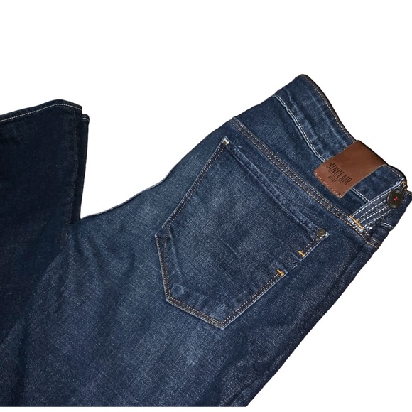 SINCLAIR MFGRP. Elon Essentials The Stick Jeans Dark wash - Picture 6 of 9